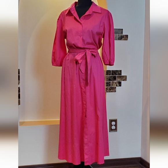 NWT Fuchsia Pink Midi Italian Dress ( Size L) - Picture 3 of 11